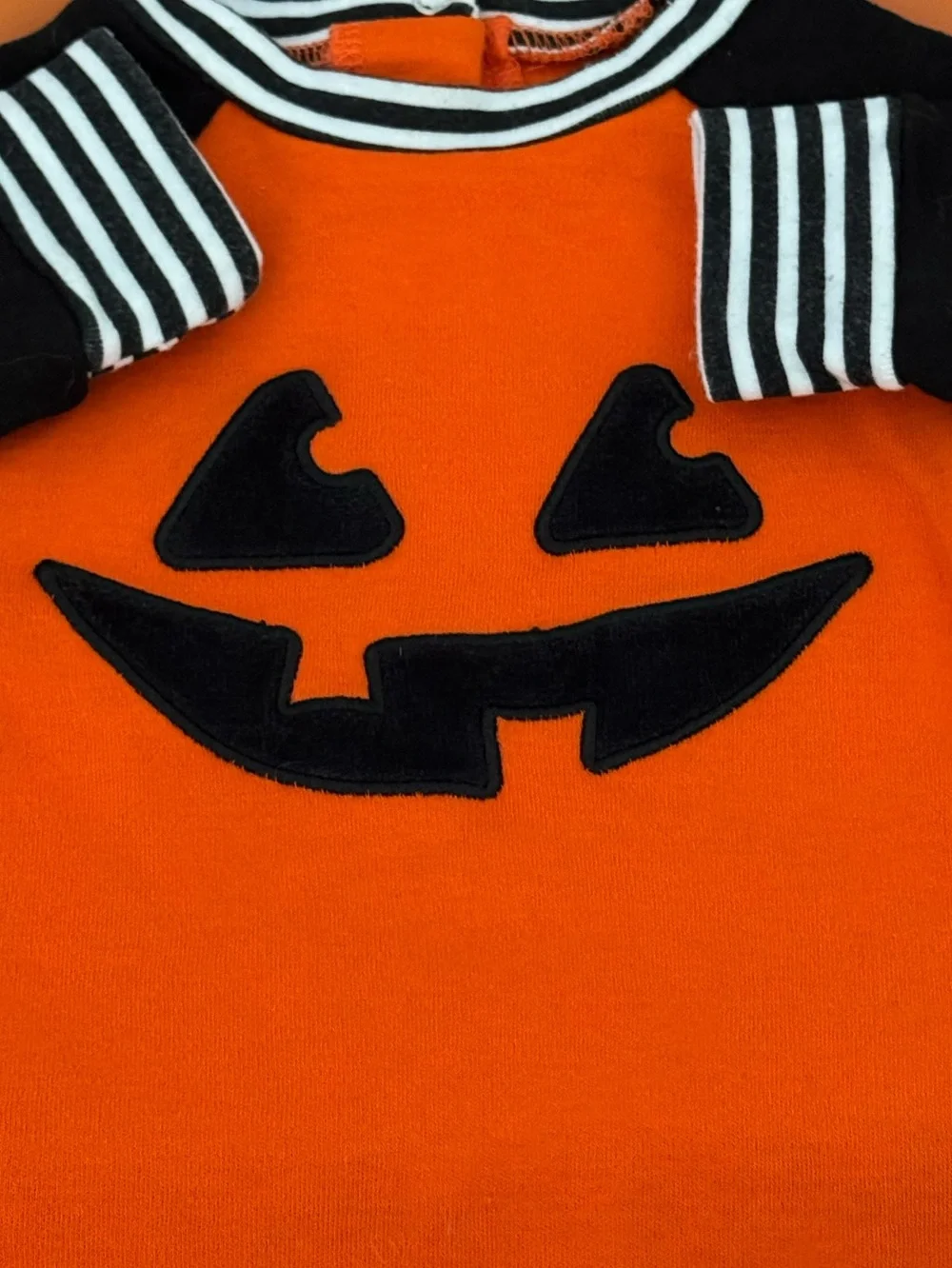 NWOT Way To Celebrate Halloween Rompers 0/3 Months Body Suit